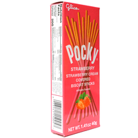 GLICO Pocky Strawberry Coated Biscuit Sticks 40g