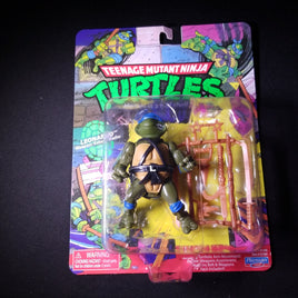 Playmates Teenage Mutant Ninja Turtles Leonardo Figure